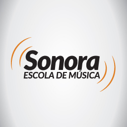 Escola de Música com ensino de qualidade. Estude música tocando o som que você gosta!