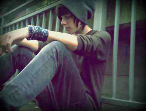 ZPenhallow's profile picture. My parents died in a car crash when I was four, I was sent to an orphanage where I grew up until I was fourteen. I can do things...that aren't human. {RP MV}