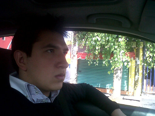 khris_herrera's profile picture. “El humor y la curiosidad son la mas pura forma de inteligencia”