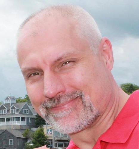 Bodyworker, Author and Instructor specializing in Craniosacral, Neuromuscular and Sensory Integration at The Body Guild.