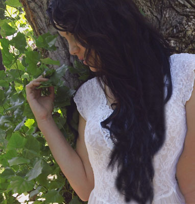 Catharine Lulling is a psychic empath who lives in Evanston, IL. Proud mother of twin boys, Hank and Duke.
