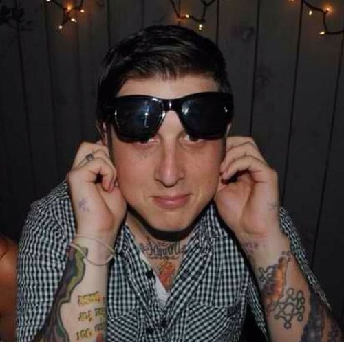 Antibeautiful's profile picture. Breakin down walls artanimal