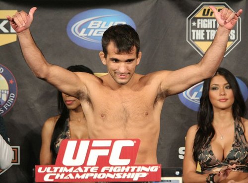 RaniYahyaMMA's profile picture. Meu nome é Rani Yahya Ahmad sou faixa preta de Jiu Jitsu e lutador profissional de MMA da categoria dos penas até 66 kg no UFC (Ultimate Fight Championship)