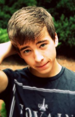 He's the reason why I stay strong. He's the reason I am alive today. @TheRealPSanders, thank you. #Repping21 (: