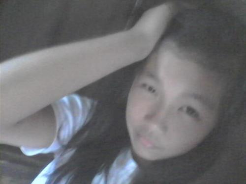 gorgeous i am =) addicted to @onedirection ..proud to be a #Directioner .. :)) follow me please and i surely follow you back .. not joking :) im friendly