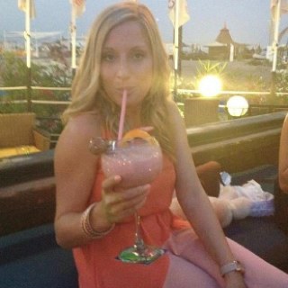 mrsschulzy's profile picture. contracts coordinator