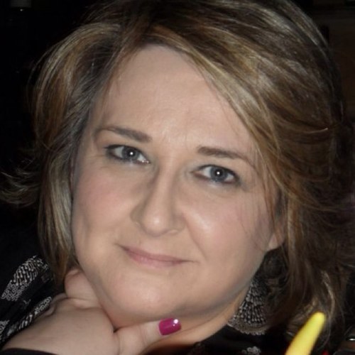 FiHammond's profile picture. Mom to offspring who are older & wiser than me. Northside Dub to the core despite more than half a life lived in Wicklow.