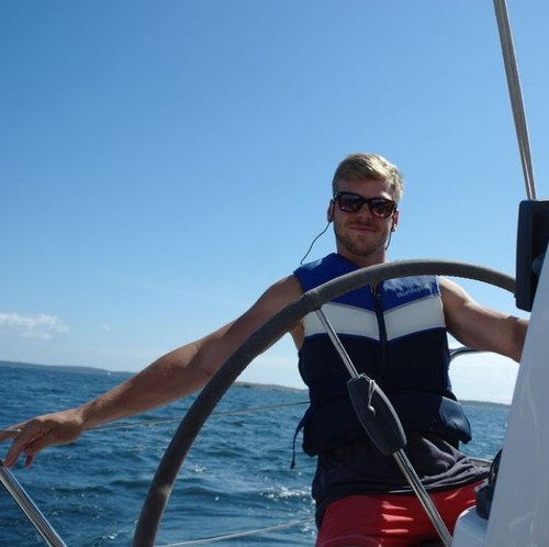 naslund18's profile picture. 