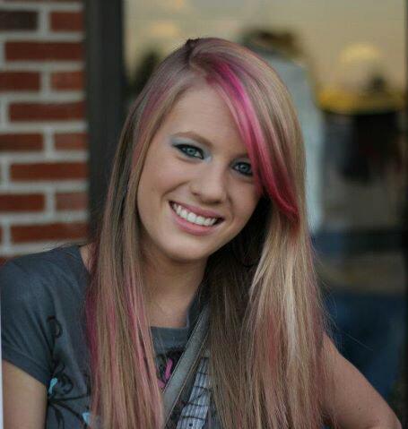 20 years old, married to the love of my life, Taylor Brown, and have a beautiful baby girl, Brylee Anne:)   follow me on Instagram