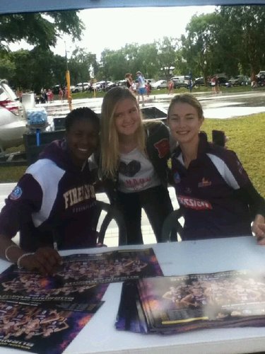 Mizzamooo's profile picture. 