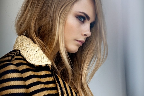 Facts on the beautiful Cara Delevingne xx