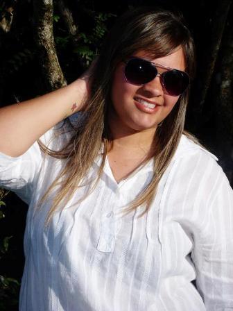 A nossa vida é uma caixinha de surpresas, a cada  dia uma nova descoberta! Viva sua vida de forma mais intensa possivel, esse é meu lema! Aproveite cd instante!