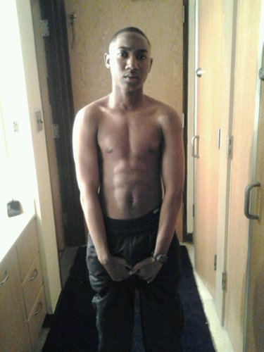 I only fucks wit REAL nigaz. KILLAWARD stand up. Follow n ill follow bak. K-20