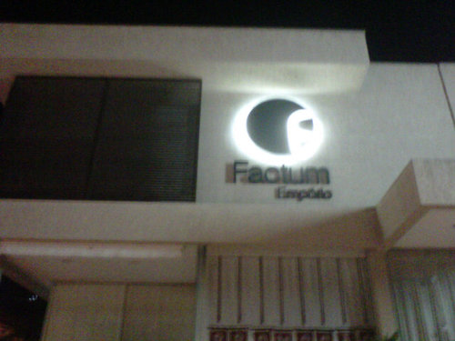 EmporioFactum_'s profile picture. Loja de decoracao. Tecidos, Persianas ,Cortinas e Papéis de Parede