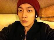 mininotebook9a3's profile picture. Give never the wolf the wether to keep.