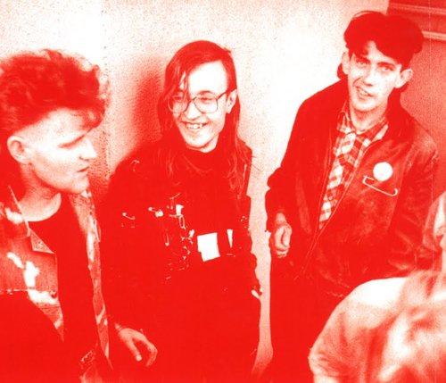 BTruppen's profile picture. Blasfemiska truppen är ett gäng anti-kapitalister, queerheads & kulturutövare som tillsammans skapar en spretig blogg med politik, musik, bilder, idéer etc