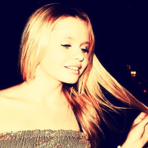 ♥Barbie♥Alli simpson♥Cody simpson♥ JUST PARODY ~ let's be friend