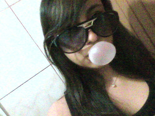 Nada é eterno. O café esfria, o cigarro apaga... O tempo passa, as pessoas mudam. Segue ! ;*