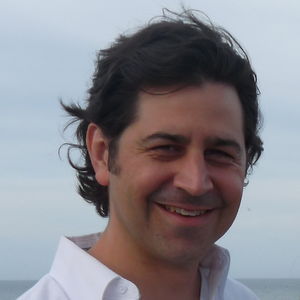 WilliamHiggin14's profile picture. The Galaxy sports a huge 4.3 inch screen that has 480 x 800 display, which is the most impressive of all the Samsung Galaxy. More @ http://t.co/8grVAEt6