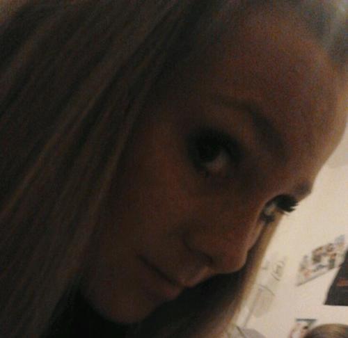 britneywenn's profile picture. 1Dayy3Follow Me And I'll  Follow Youu Back!!3