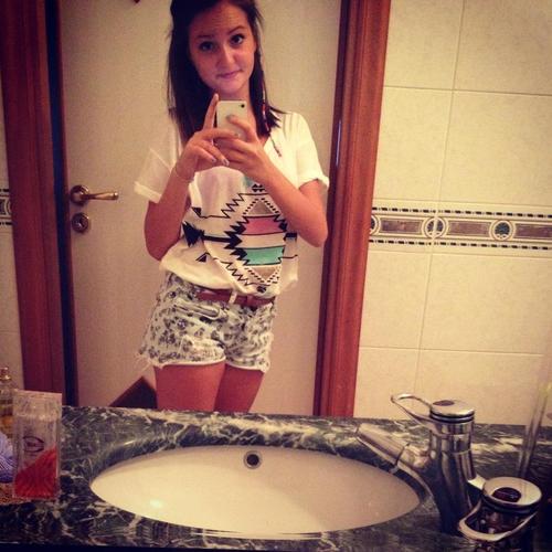 SONO UNA BOSS B|
http://t.co/AkXWaiJ4Q3
http://t.co/DJfmKGaWKA
