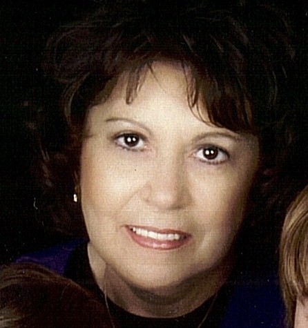Christian, Conservative, Mom, Granny, Aunt, Pro life, Pro Israel, & Animal lover.