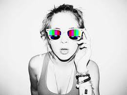 LoreGarza_26's profile picture. Aeromoza. Amo volar !!! Una Persona no vale por sus exitos, sino por las veces que se a levantado de sus fracasos