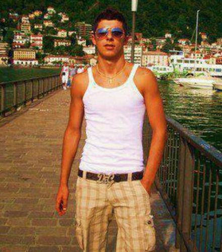 capkin_genc's profile picture. Loading.....