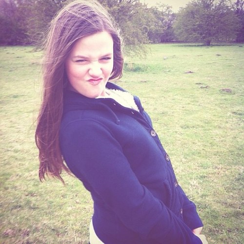 fizzytommo123's profile picture. ello i'm Fizzy:) 1/4 of the Tommo sisters ;D