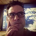 jbright's profile picture. Dad of three, hacker, coder, founder, startup vet, .com survivor, currently launching https://t.co/rjZUzJlCP6. Traveler. In Philly, where bad things happen