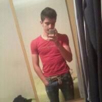 ''Quando a boca não consegue dizer o que o coração sente o melhor é deixar a boca sentir o que o coração diz. ''