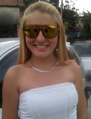 A Fé que Trago no peito é a minha garantia ♪