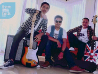 3littlebirds3o's profile picture. @gilangdado @willyDMaulana1 @_abeabeabe, just three guys who playin blues from their deepest soul... book & information : Satrio - 081 224 39 2210
