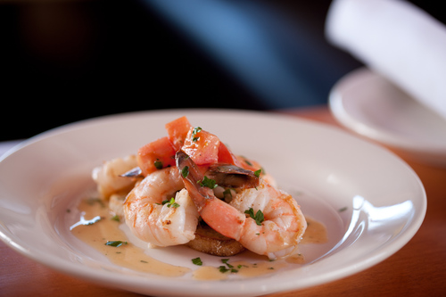 LombardiItalian's profile picture. Modern #Italian cuisine, stellar #wine cellar, warm neighborhood atmosphere, award-winning #happyhour so nice we do it twice,date night,large party dining rooms