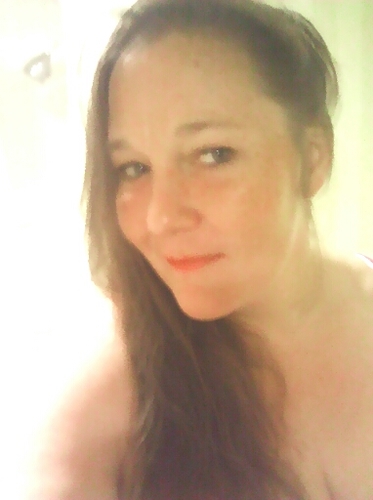 love my family hate jb and watch out cuz what ya do today might burn ya a**tomorrow  love all n be kind