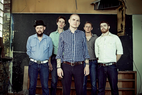 Kentucky Knife Fight exudes a dirty, dynamic twang that fuses dark bluegrass, blues and punk into something that surpasses simple genre pigeonholing.