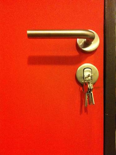 MACONDOHOSTAL's profile picture. We are a hostel for extended stay and/or shared residence, for young professionals and exchange university students.