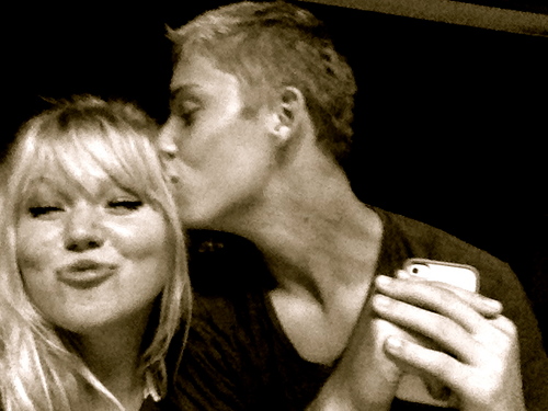 Okay so this isn't actually valid now because we're dating again but whatever. Shut up. Follow me @SHUTUPBLONDIE