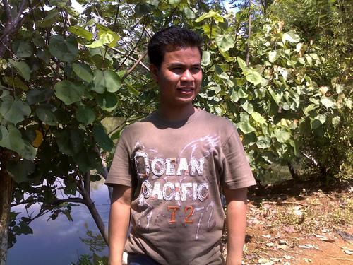 Robinhud34's profile picture. Gak maksa