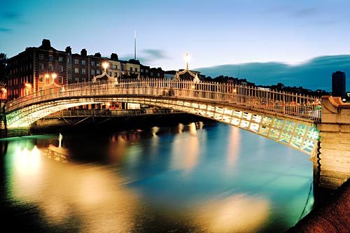 Secret Dublin's aim is to share the secret places in Dublin City. Follow me i'll follow you