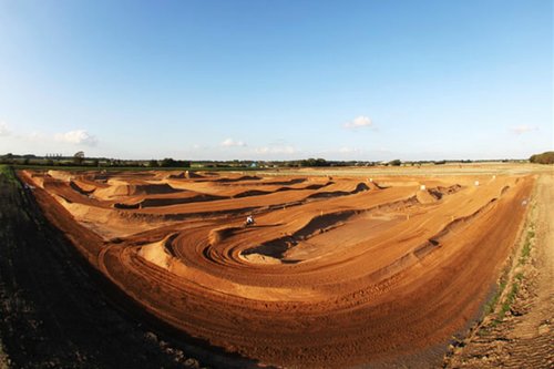 fatcatmotoparc's profile picture. 