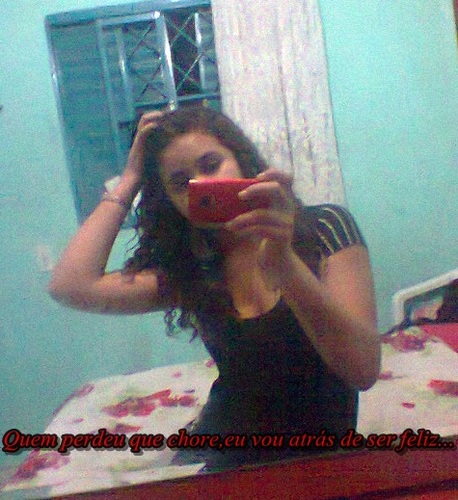 Ninguem é superior a ninguem,por isso que eu tenho a humildade de falar com todos desde o ricaço até o morador de rua usuario.