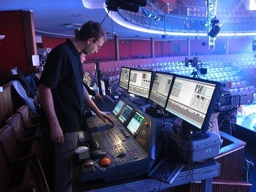 poncelet_julien's profile picture. 