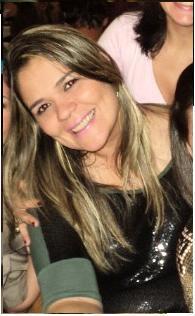 Mãe de Antonia Clara e Isadora.
Consultora de vendas na Nissauto.