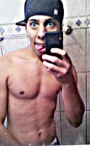 - me segue & descubrÁ! [: ' ~ haha.