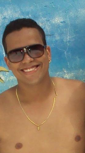 Eu sou o que eu penso
Eu sou mais um ser mortal
Eu sou humano o bastante para errar e ter duvidas sobre o que eu sou e sobre o que eu quero ser.