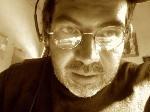 Artista-profesor-investigador.  Estudios de representación etnodramáticos. Artist research professor.  Ethnodramatic Performance Studies.