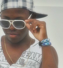 s_nael Profile Picture