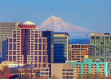 I'm a PDX Life-er. I'm always looking for new ways to share cool events and restaurants  in PDX.