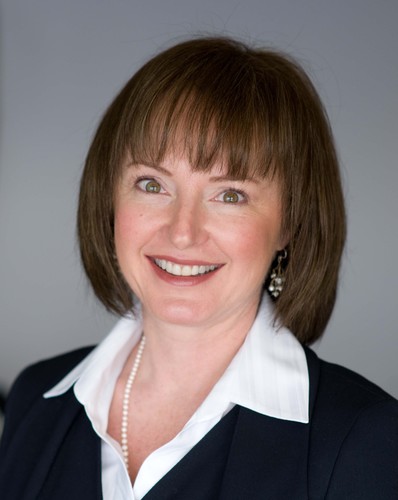 CEO, Entara Corp, mom of two great girls, skier, and believer in giving back. IT Managed Security.